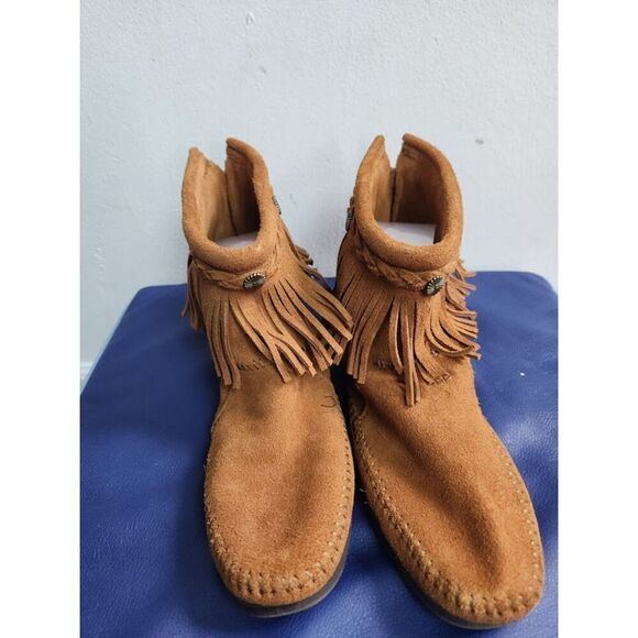 Minnetonka Women Tan Brown Suede Leather High Top Fringe Back Zipper Boots sz 9 - Picture 4 of 9